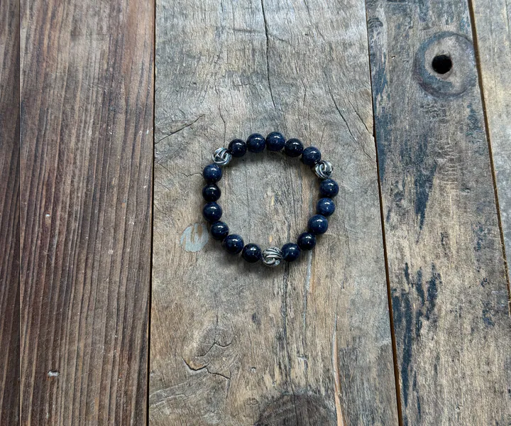 10mm Sapphire & 3 Chrome Beads Bracelet
